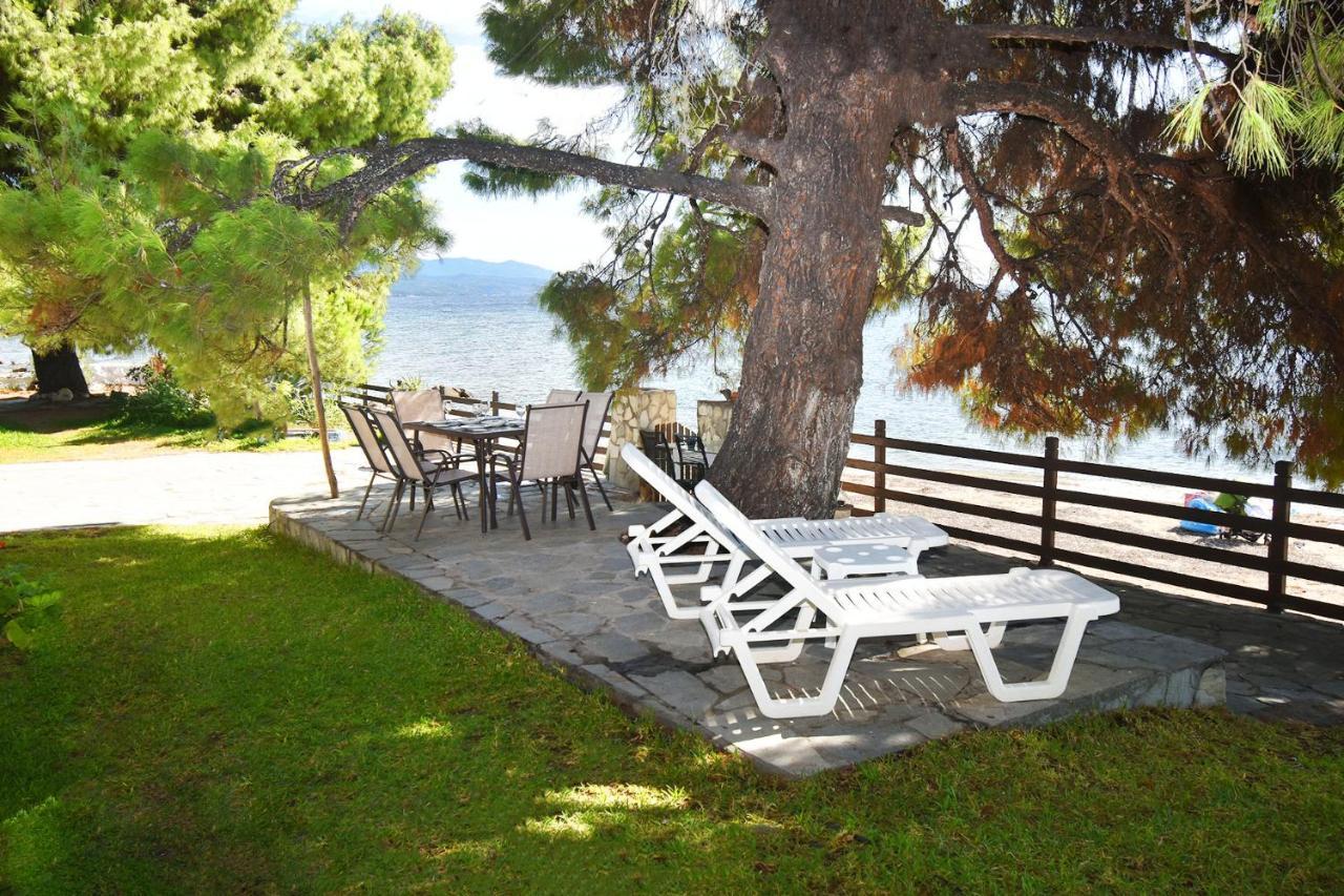Barlee Beach Front House, Metamorfosi Exterior foto