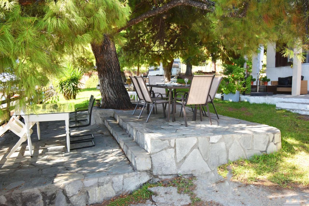 Barlee Beach Front House, Metamorfosi Exterior foto